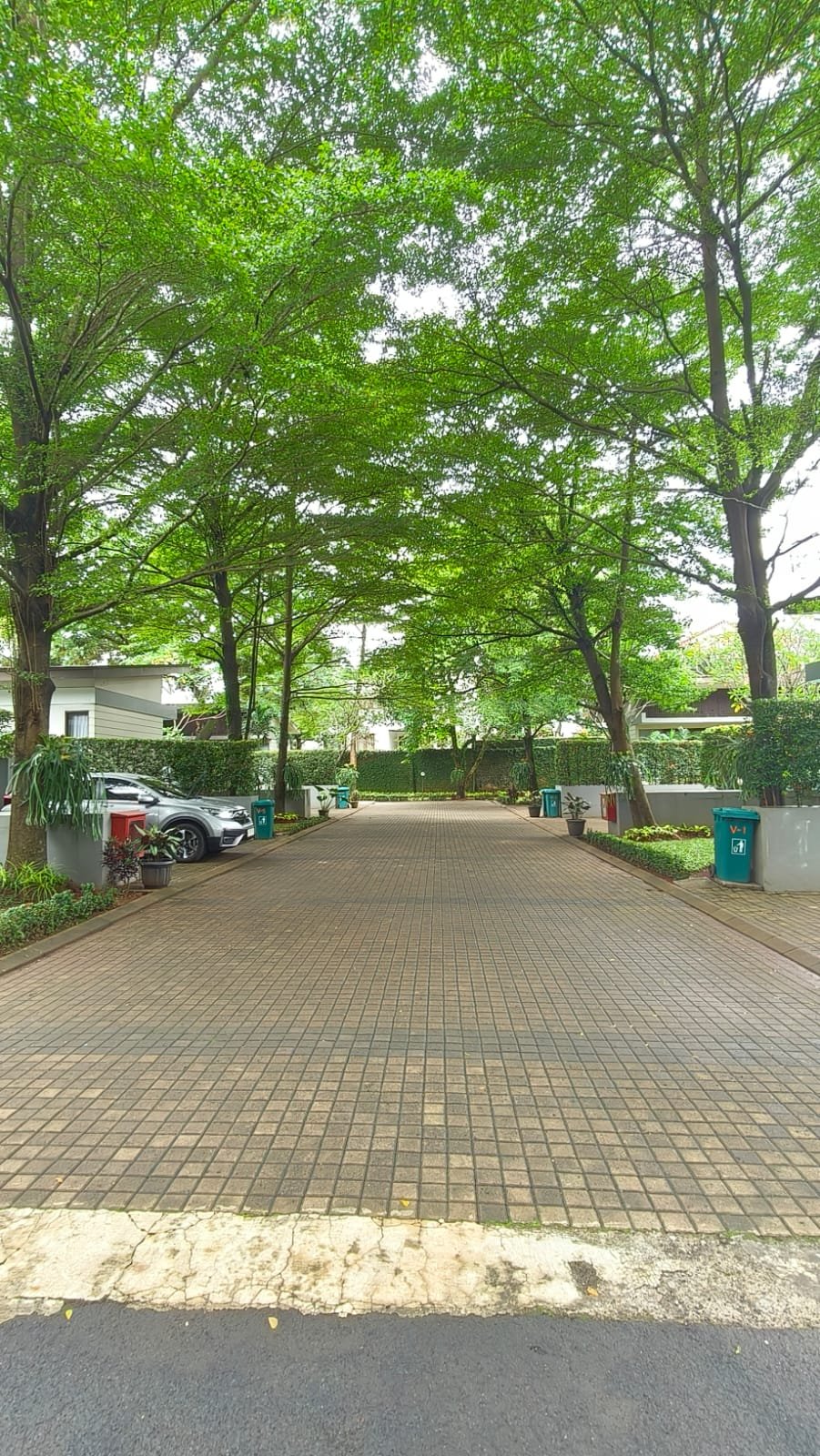 Eksterior Country Woods Heritage Bintaro - Hunian 3 Lantai Modern Tropis